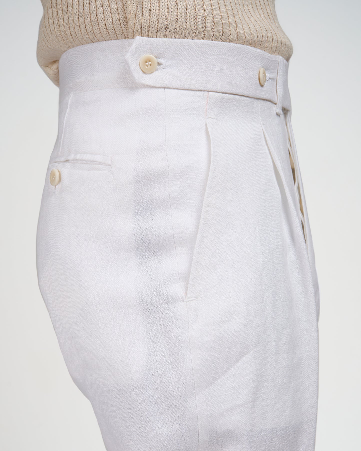 Herringbone linen trousers - Single pleat trousers - White