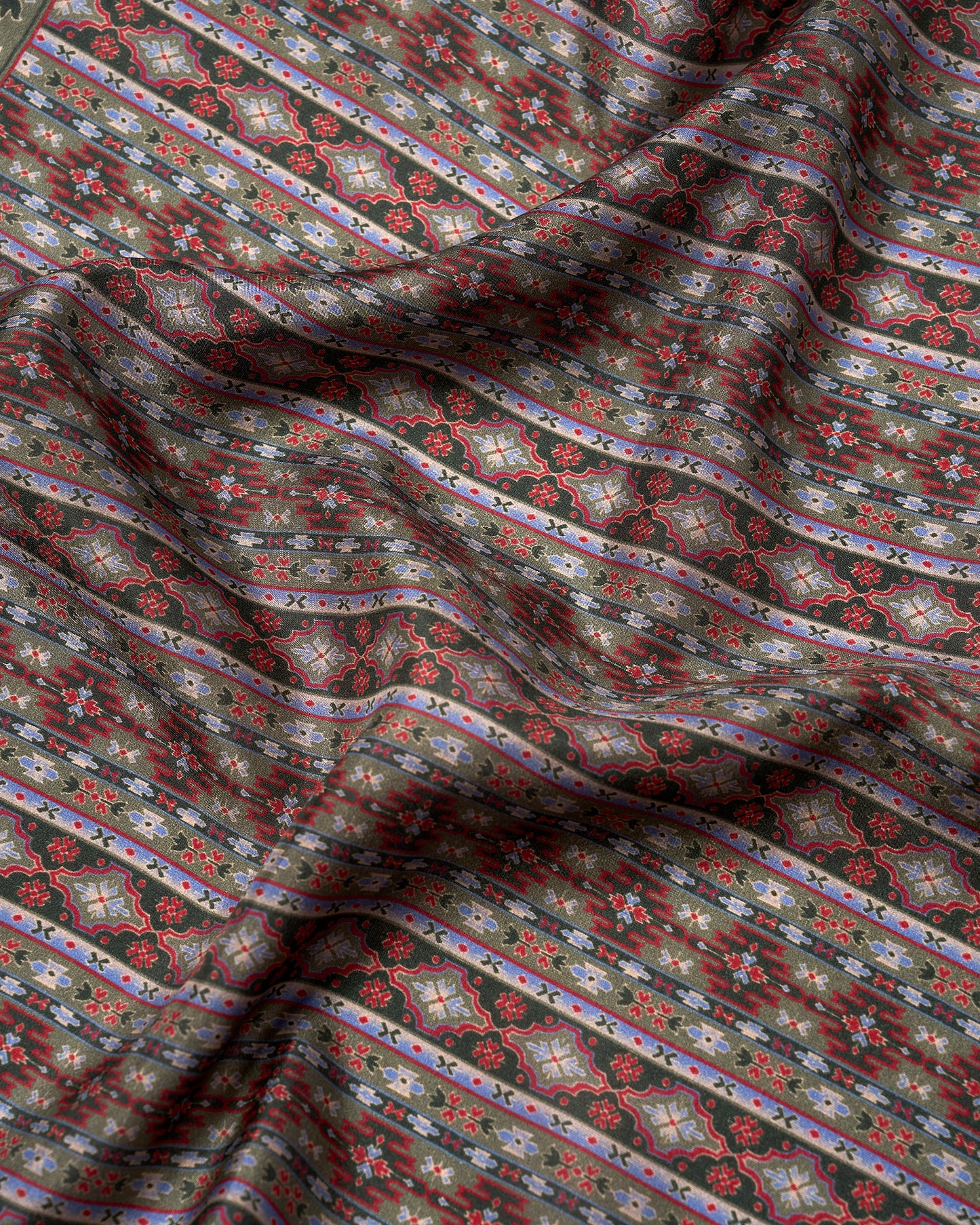 Pocket square - Silk - Green navajo pattern