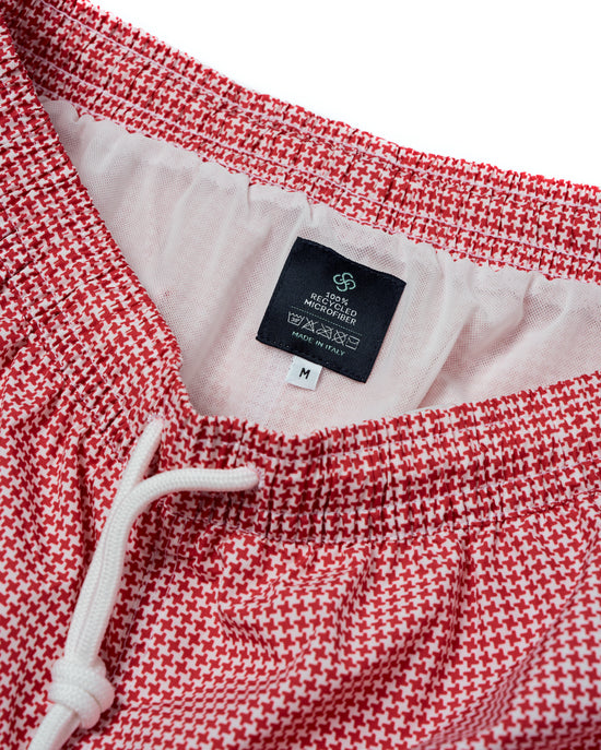 Printed square motif swim shorts - Red