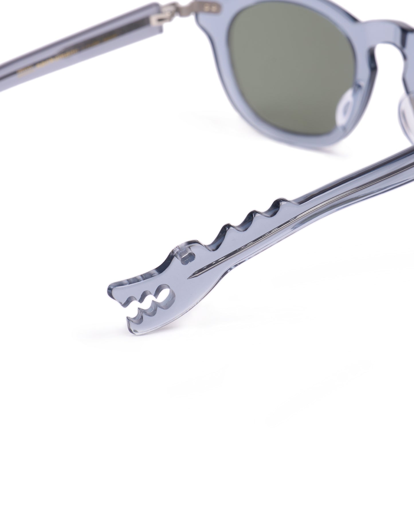 Taka model - Grey frame - Grey hinge - Grey dino arm