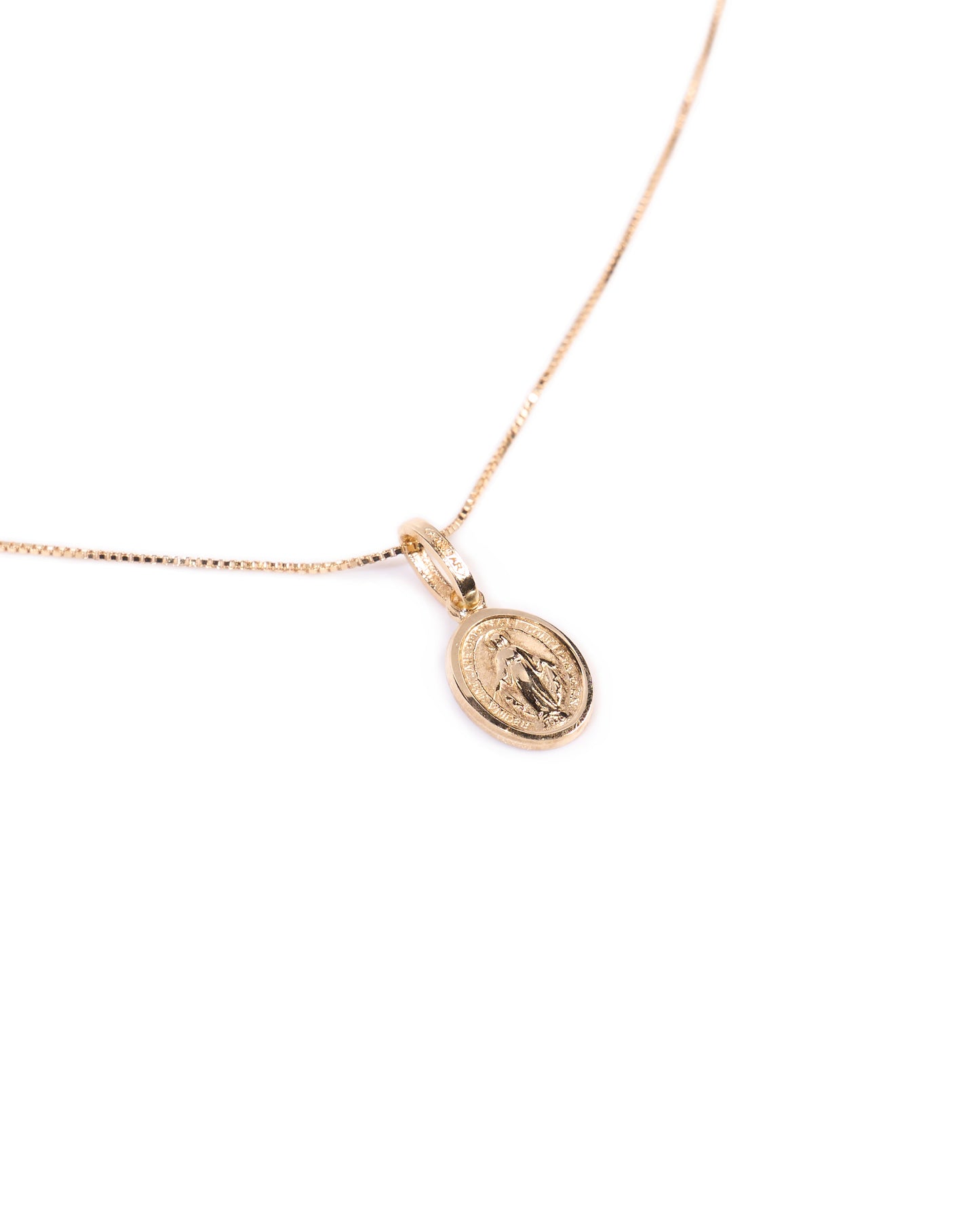 18K Gold Fiorino oval small pendant