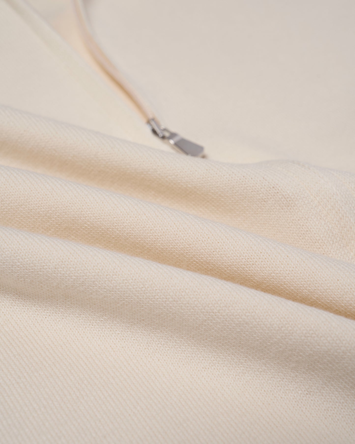Knitted mock neck with zip cotton sweater - Off white