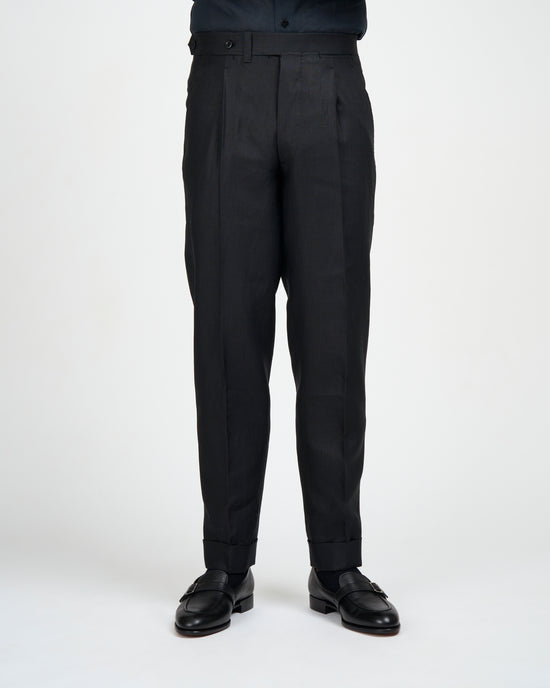 Plain linen trousers - Single pleat trousers - Black