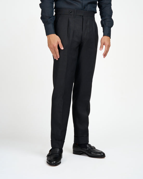 Plain linen trousers - Single pleat trousers - Black
