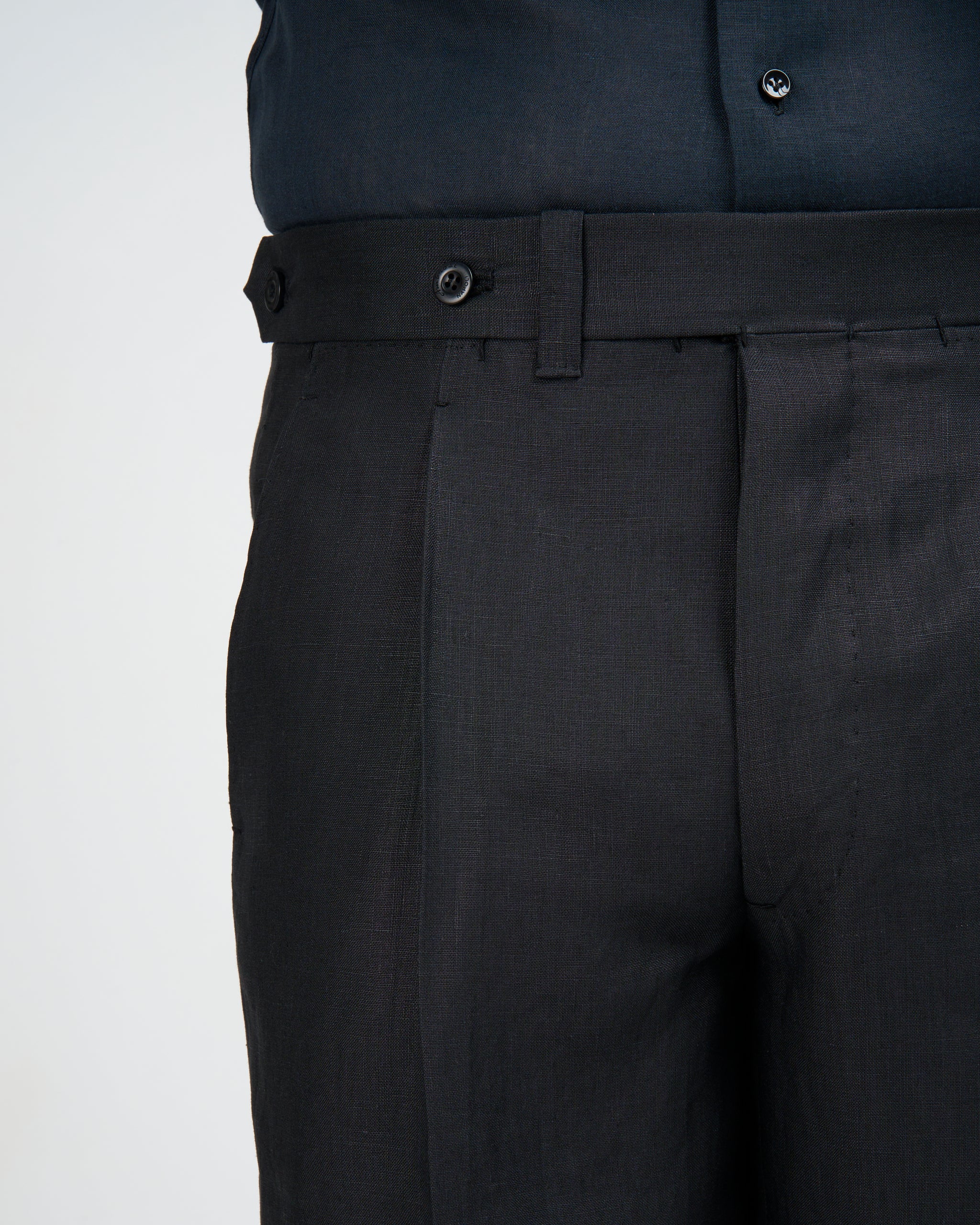 Plain linen trousers - Single pleat trousers - Black