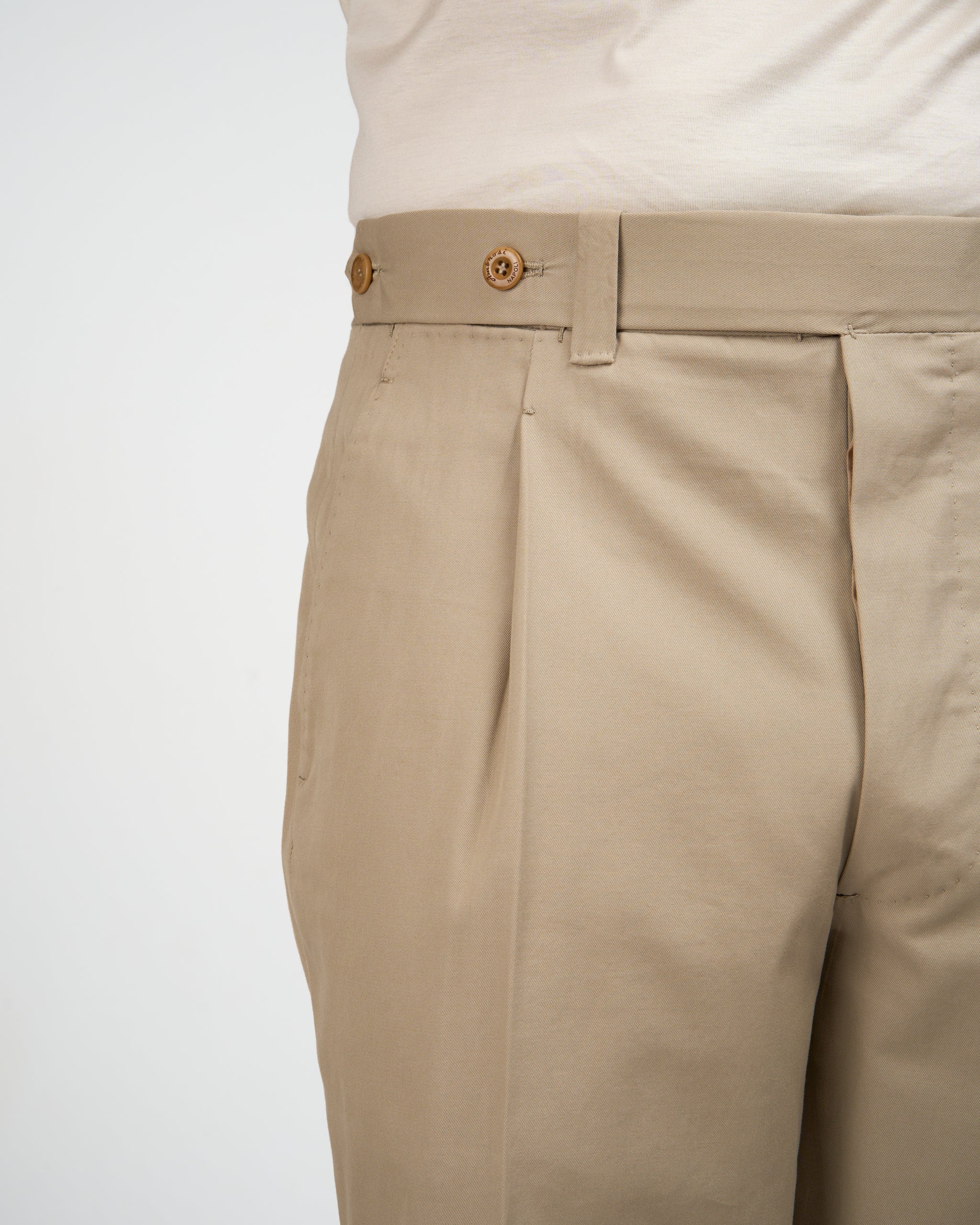 Light weight cotton trousers - Single pleat trousers - Beige