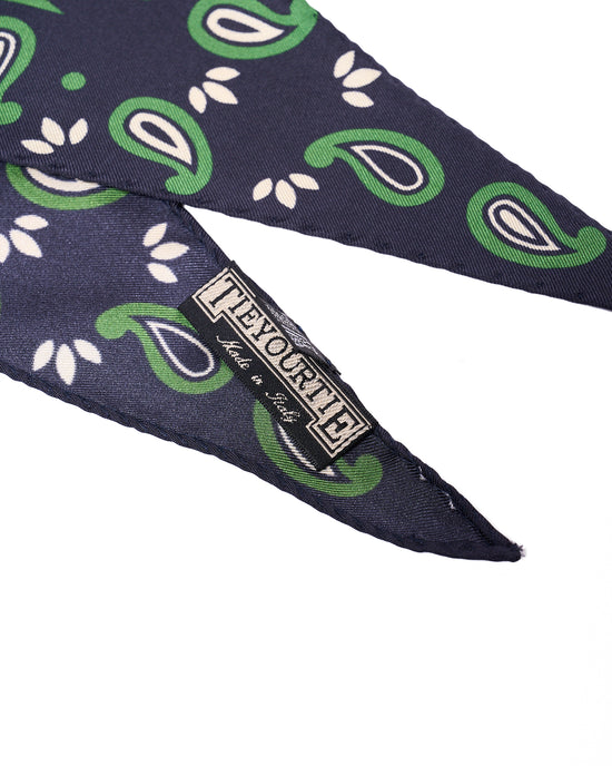 Scarf - Triangle - Green with off-white and navy blue border