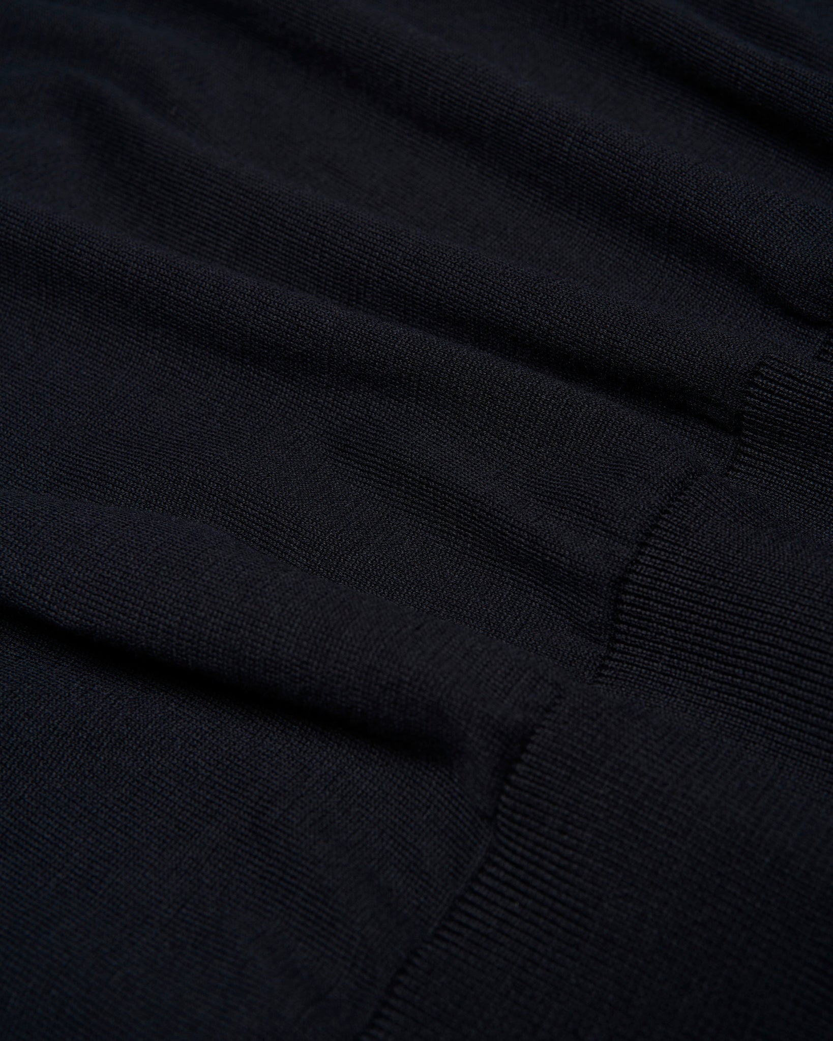 Knitted Suvin cotton polo - Navy blue