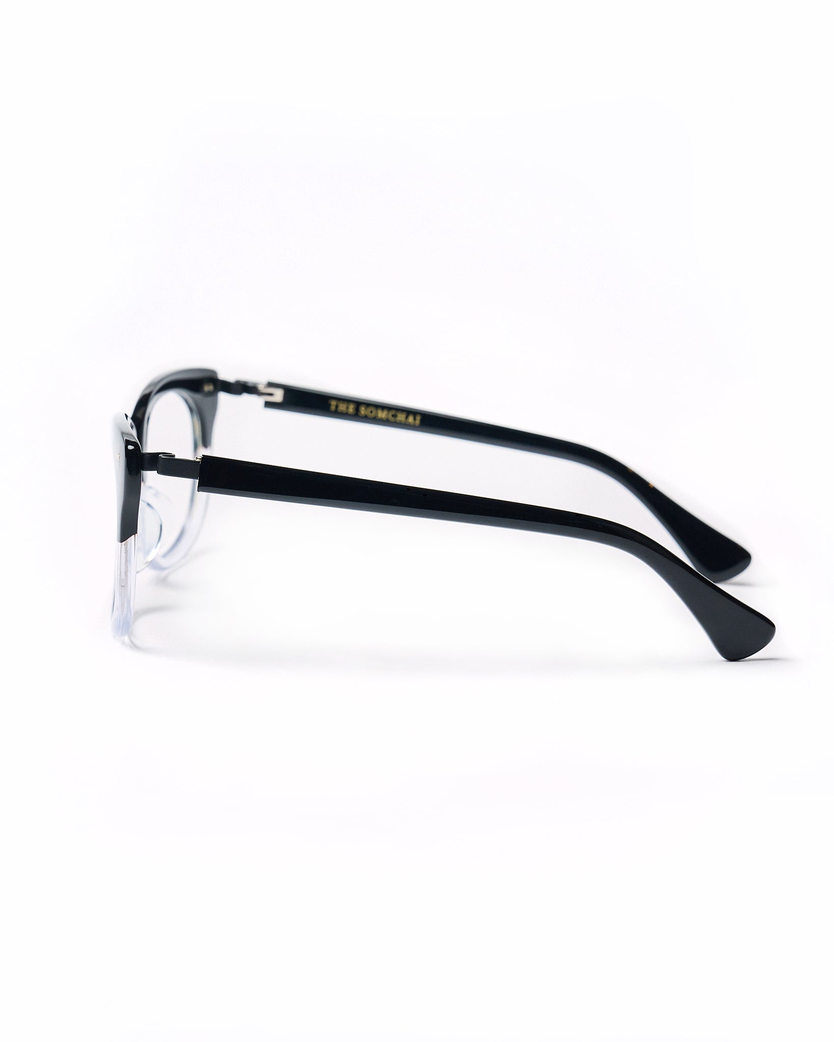 Tom model - Two tone frame - Black hinge - Black regular arm