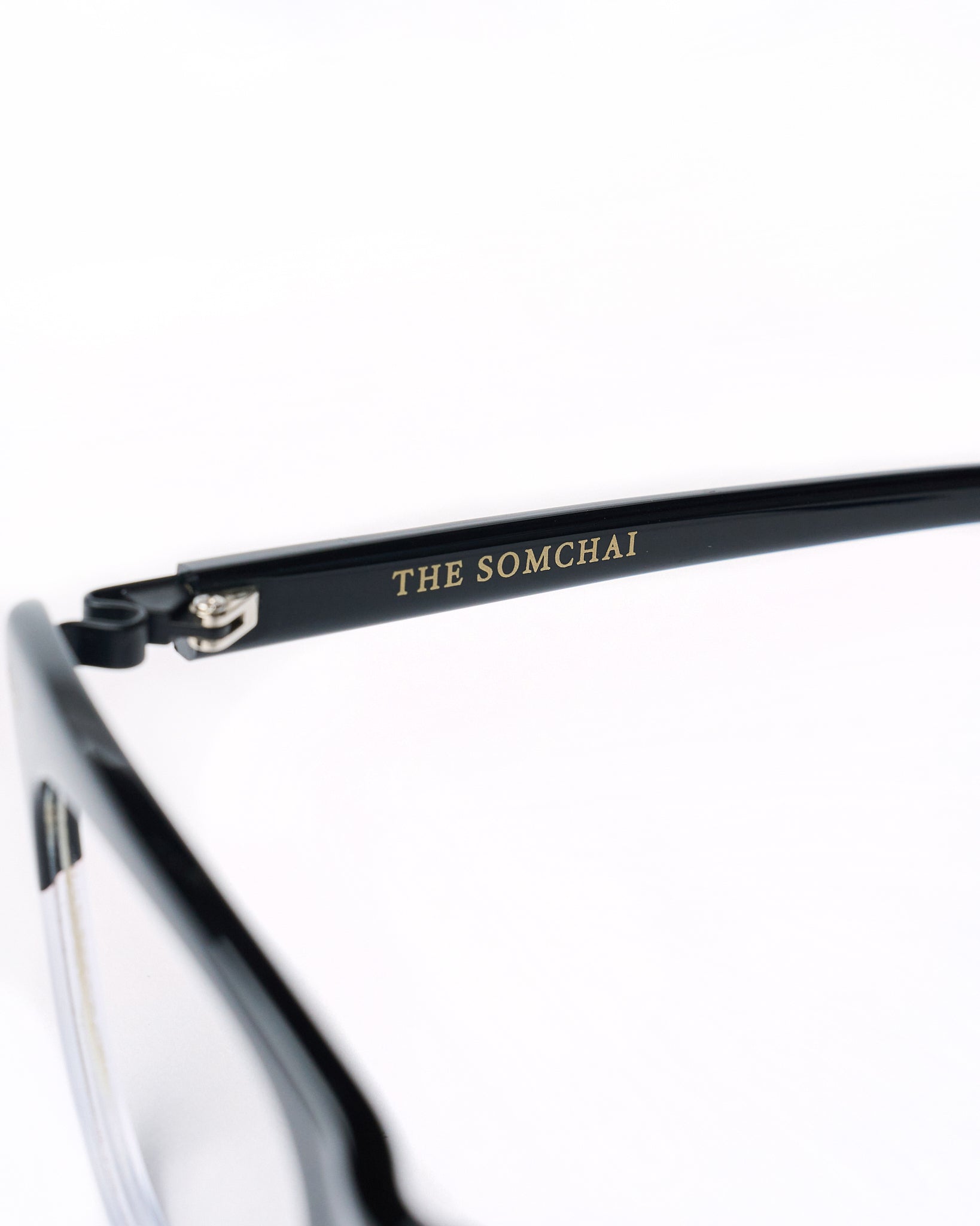 Tom model - Two tone frame - Black hinge - Black regular arm