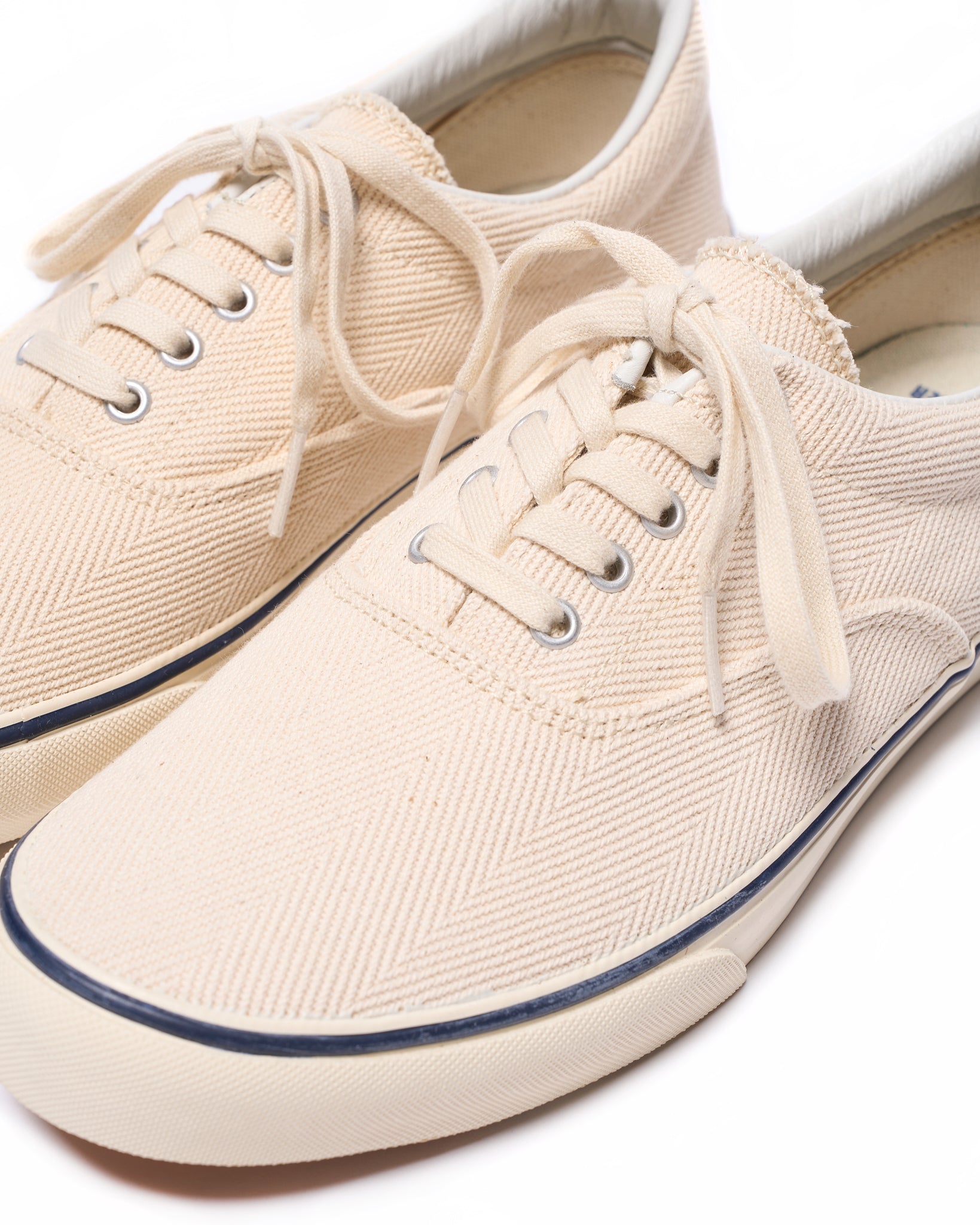 Holiday canvas shoes - Off-white herringbone