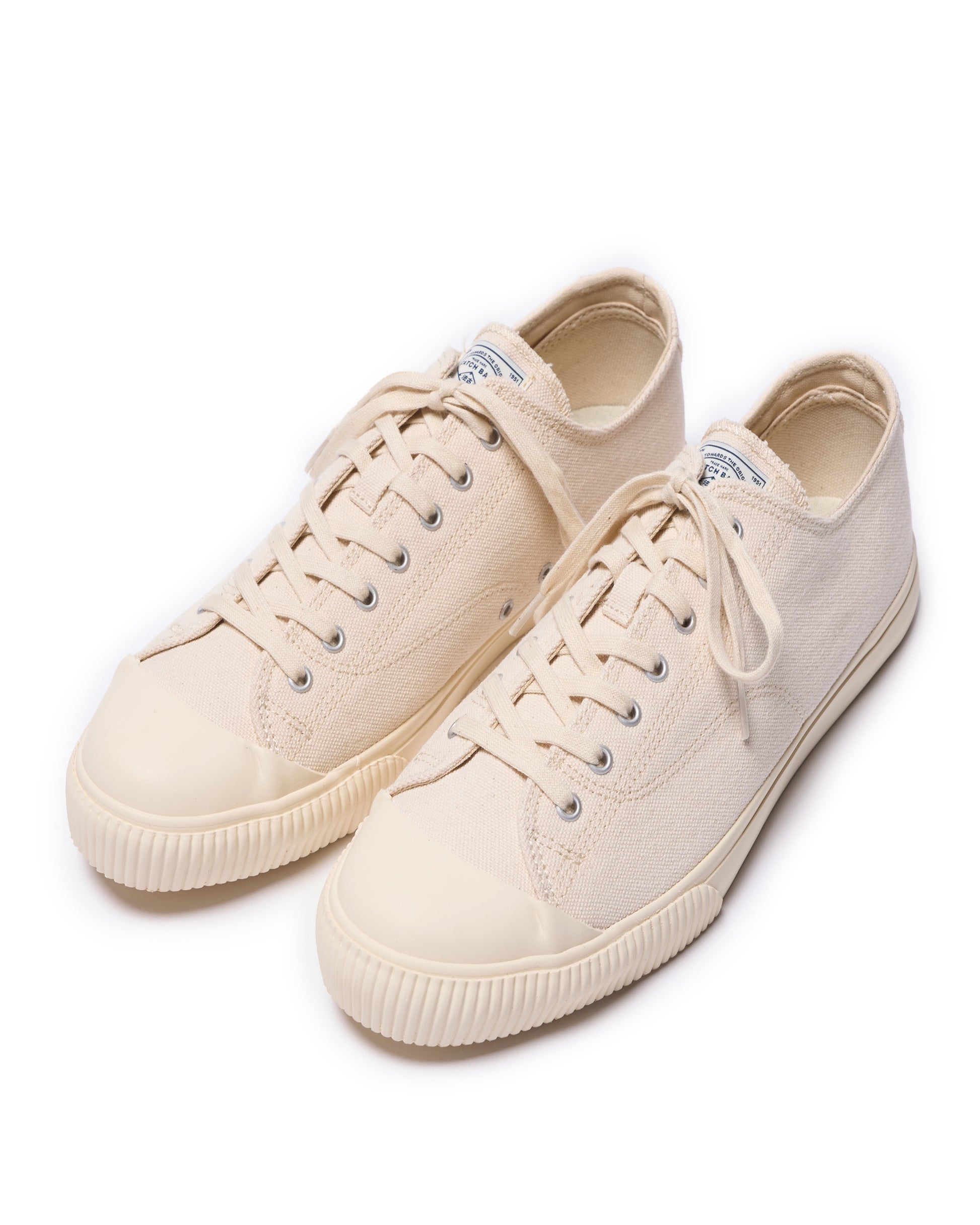 Standard athletic shoes - Off-white