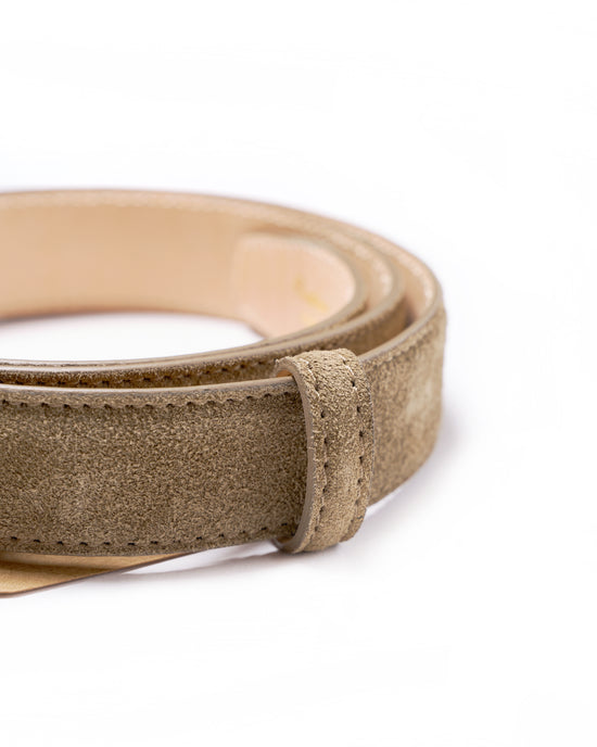 Belt - Sand Suede - Gold buckle