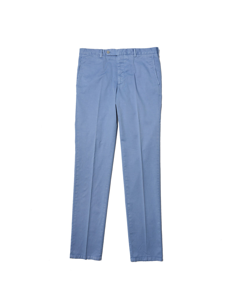 Washed cotton twill - Flat front trousers - Pale blue