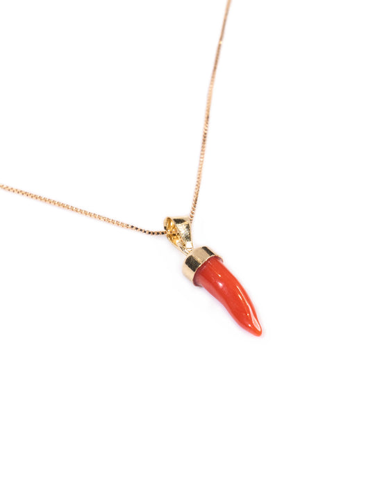 18K Gold Corno corallo pendant